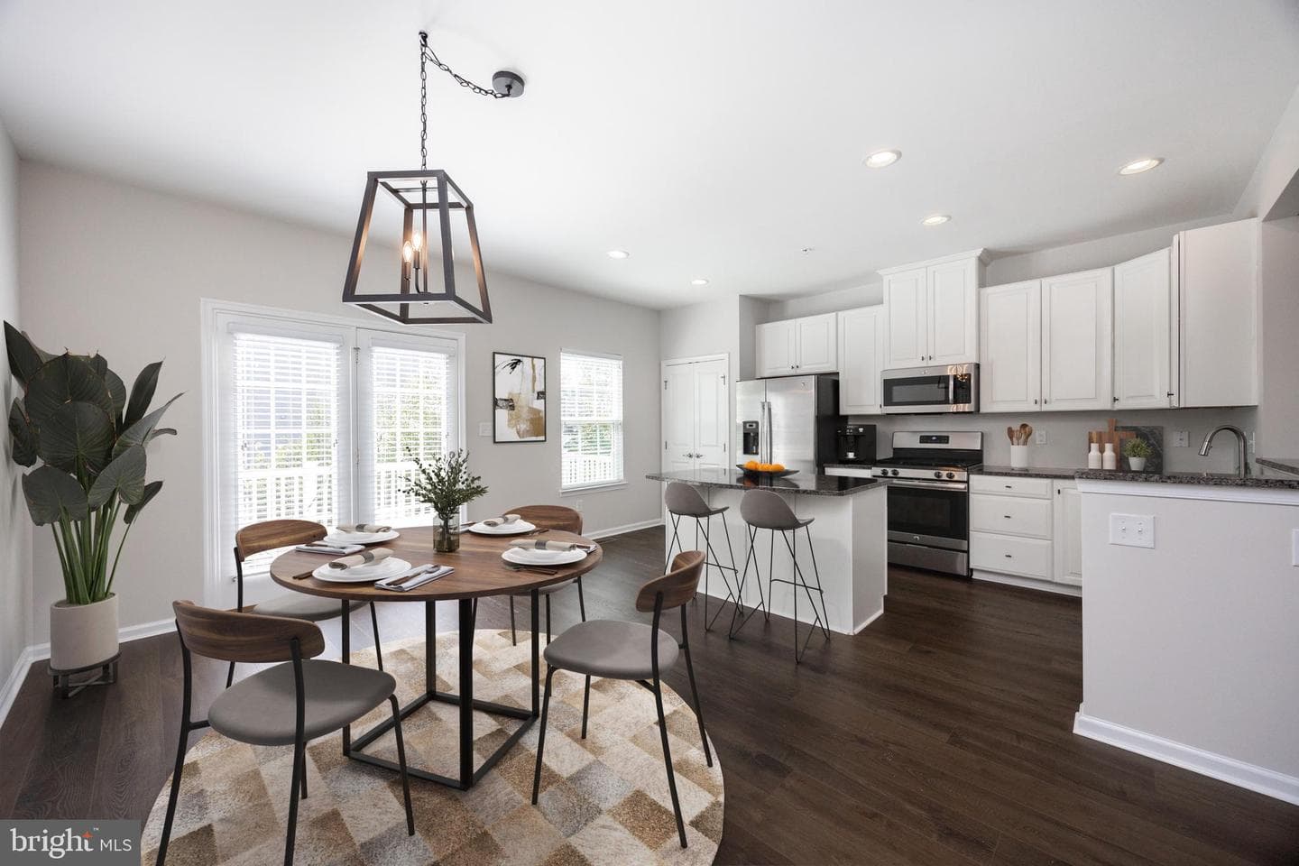 104 Cricket Drive photo 4