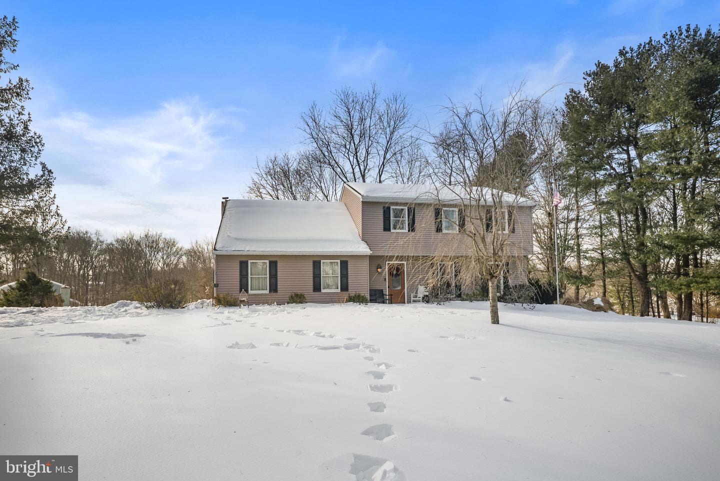 111 Briarwood Drive photo 3