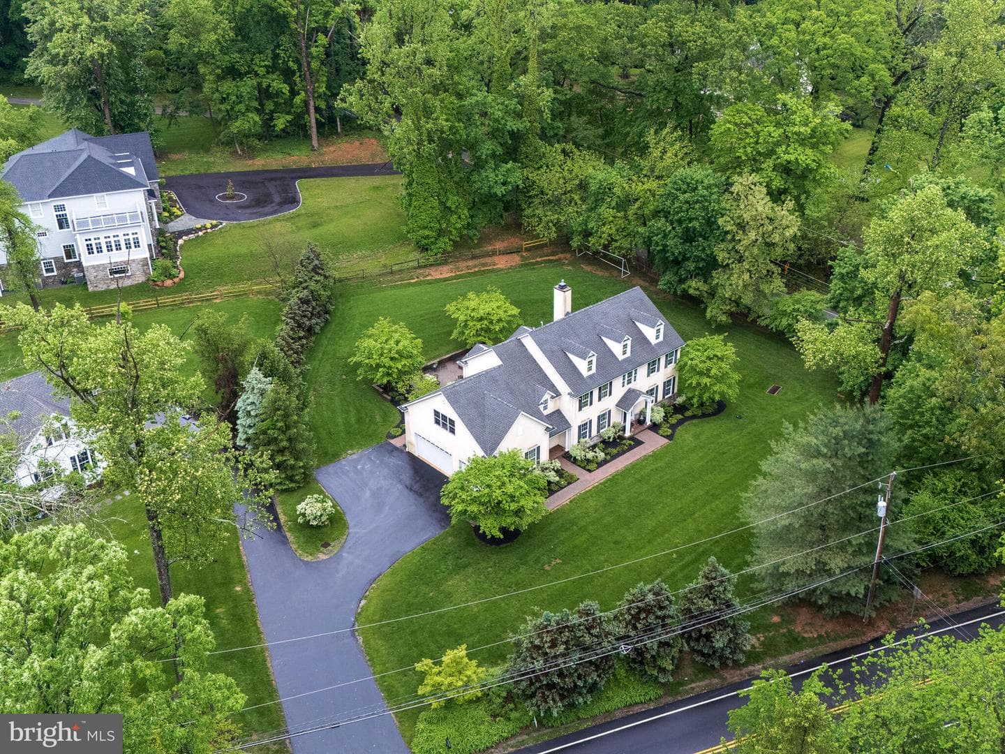 131 Devon Road photo 3