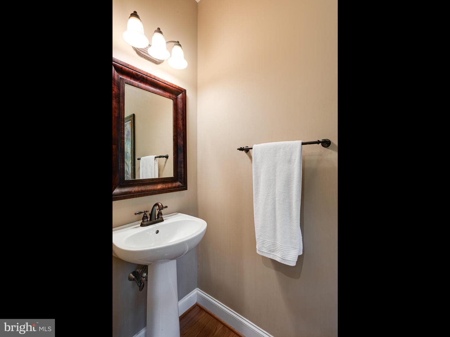 131 Devon Road photo 31