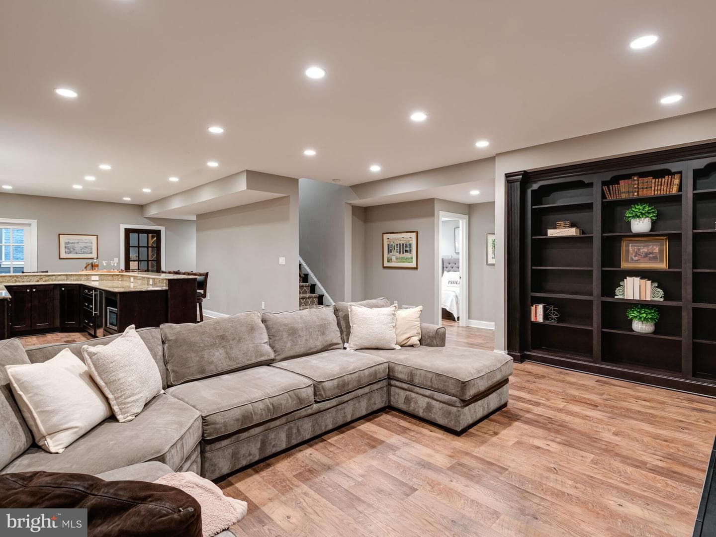 131 Devon Road photo 48