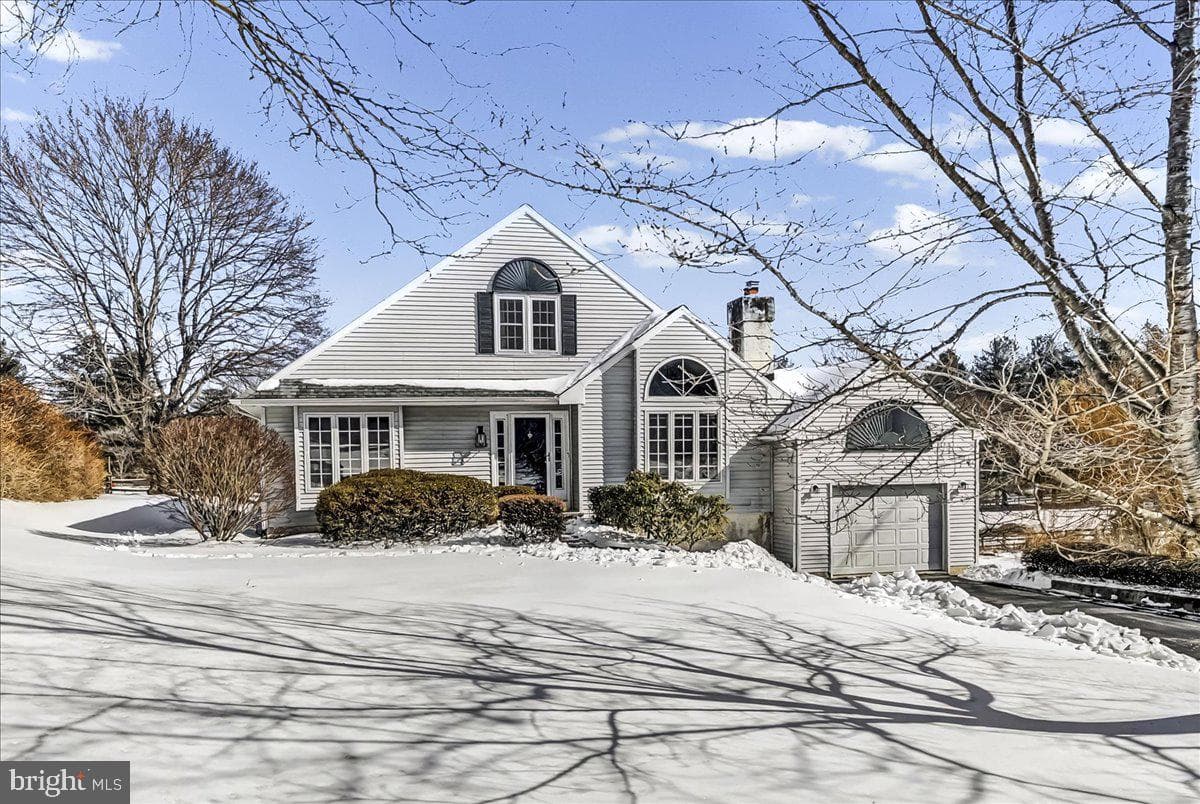 406 Columbine Drive