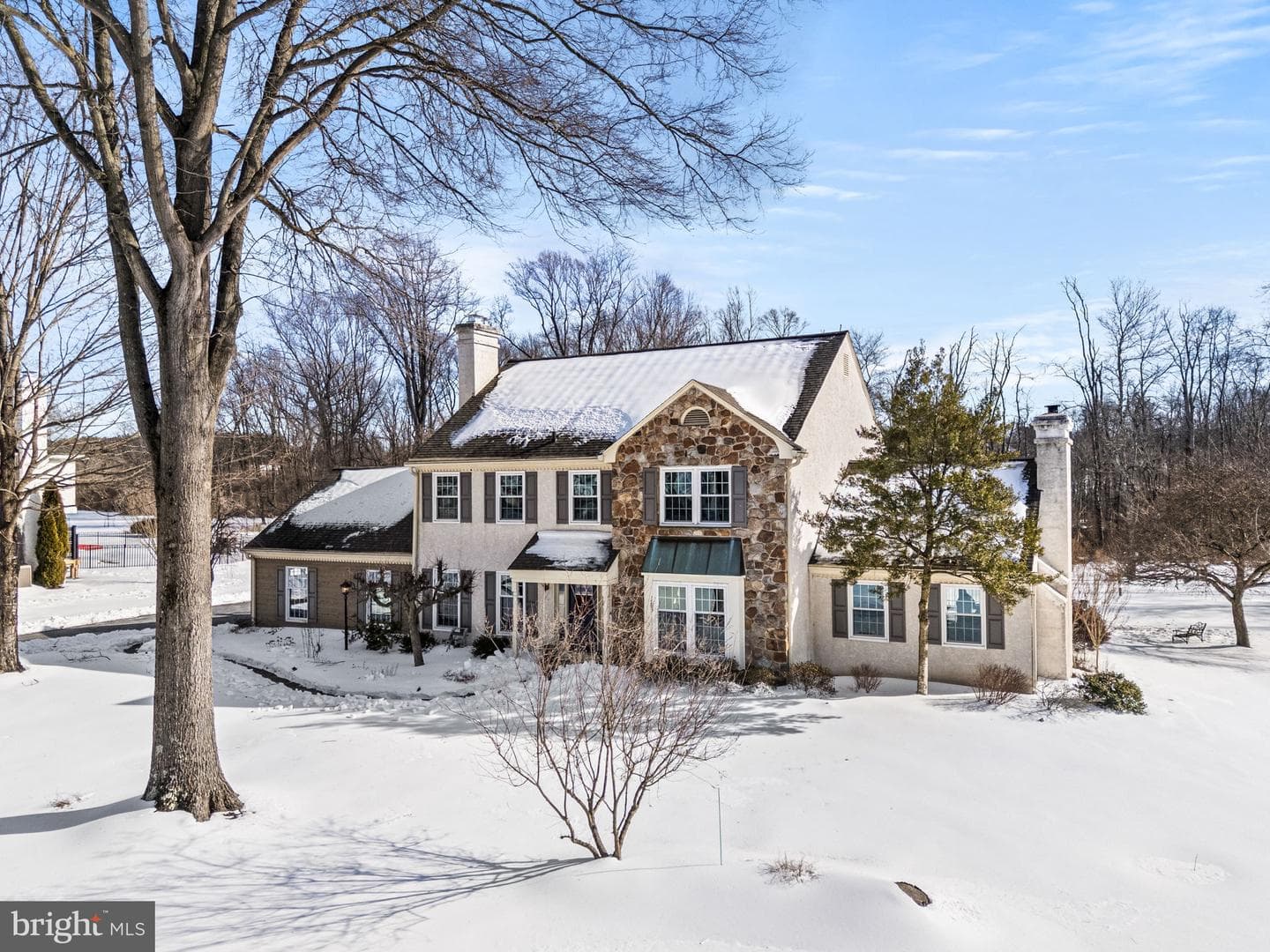 280 Longview Lane
