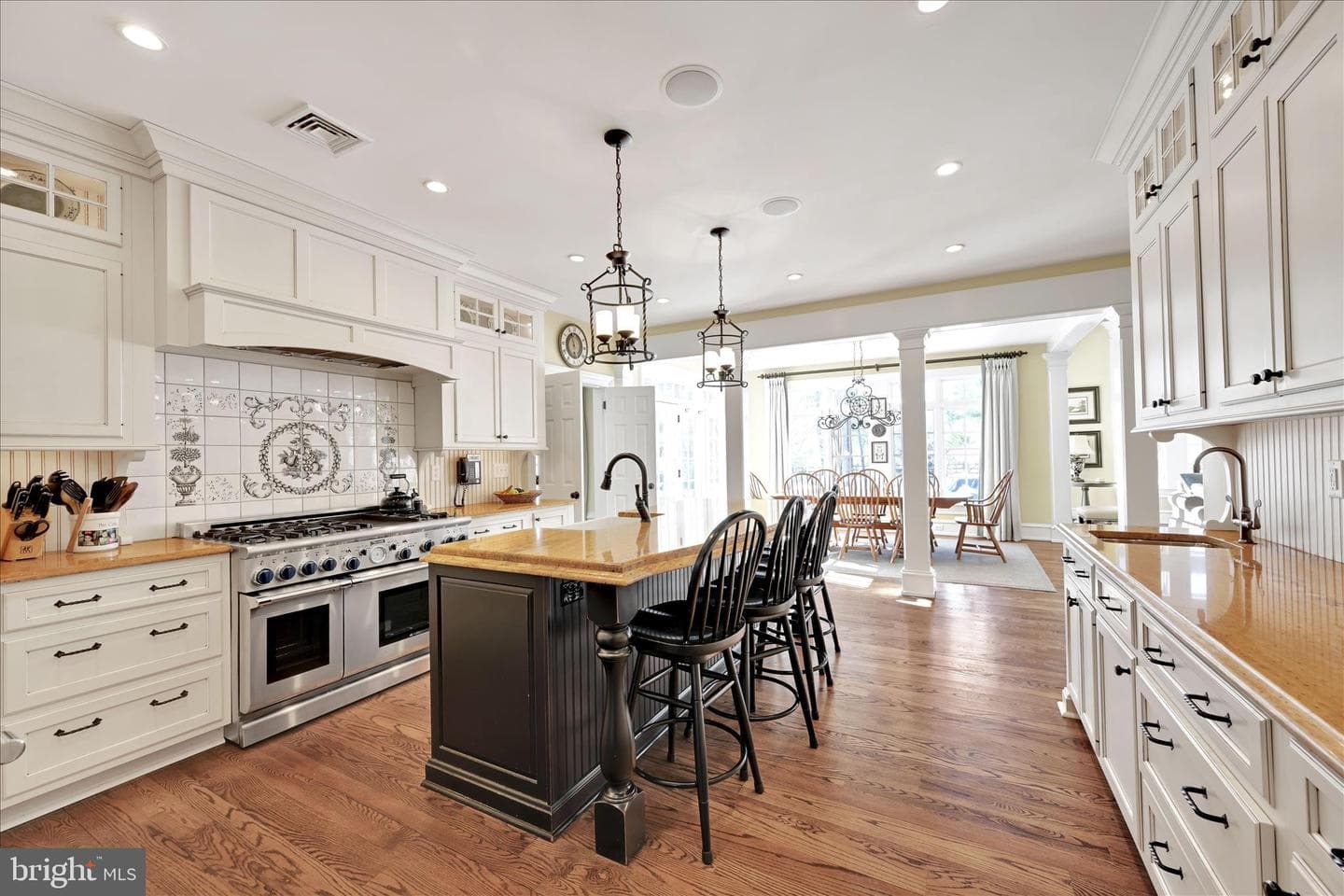 518 Newtown Road photo 22