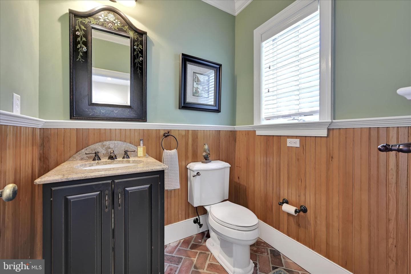 518 Newtown Road photo 57