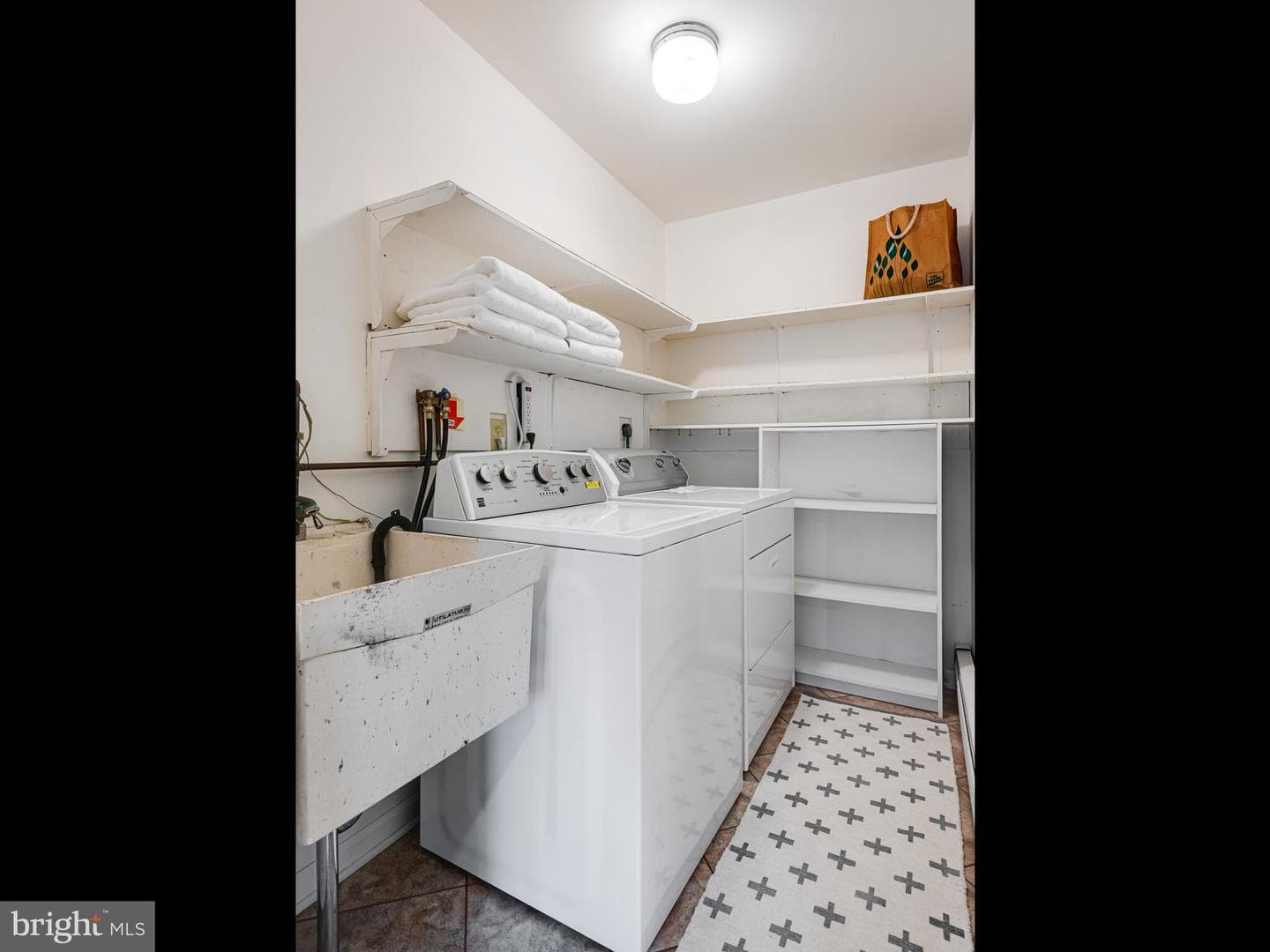 913 Baylowell Drive photo 22