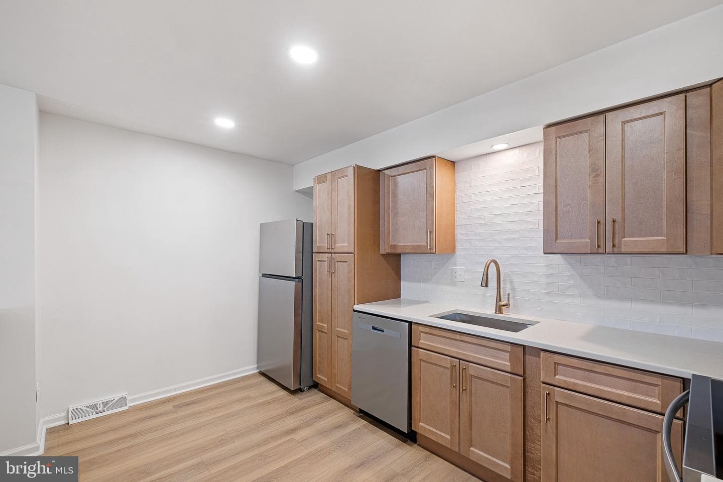255 Prospect Avenue #b photo 6