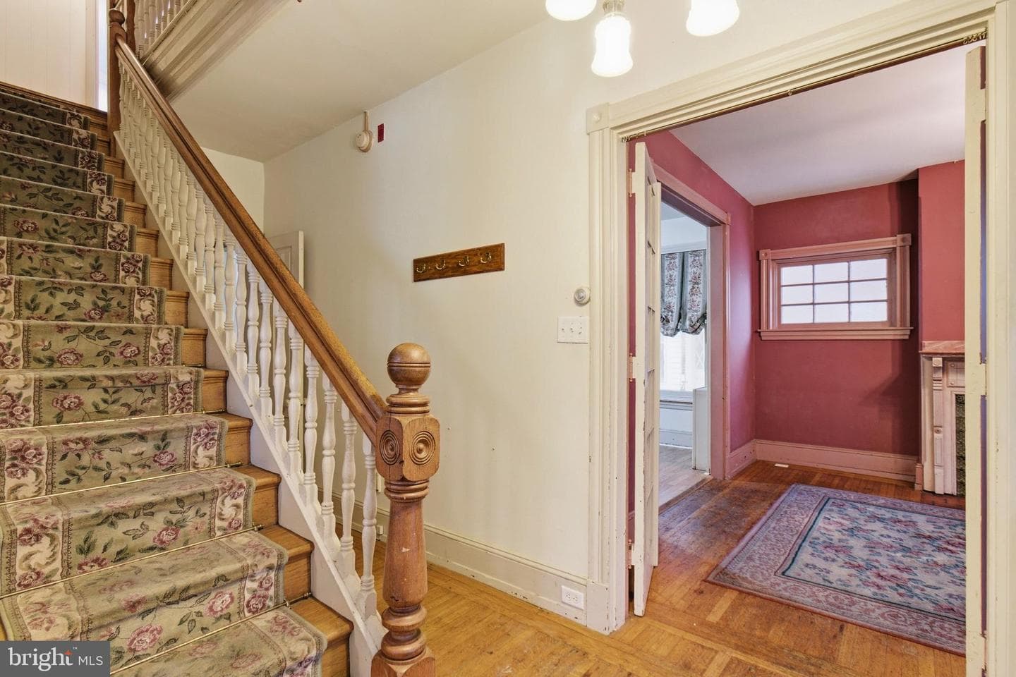 402 W Union Street photo 12