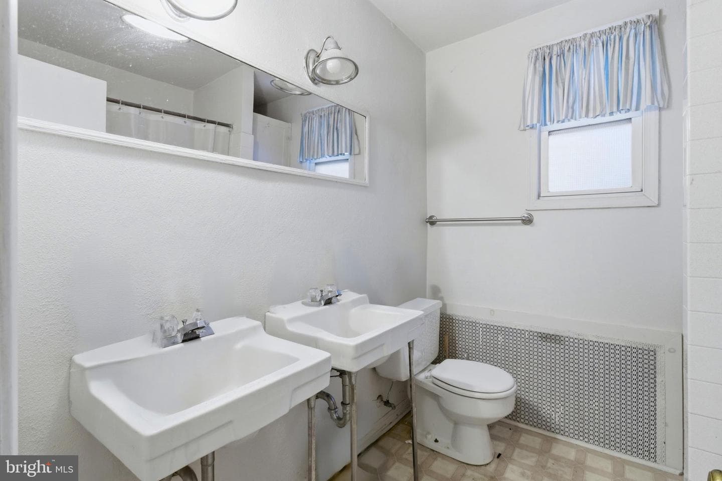 402 W Union Street photo 31