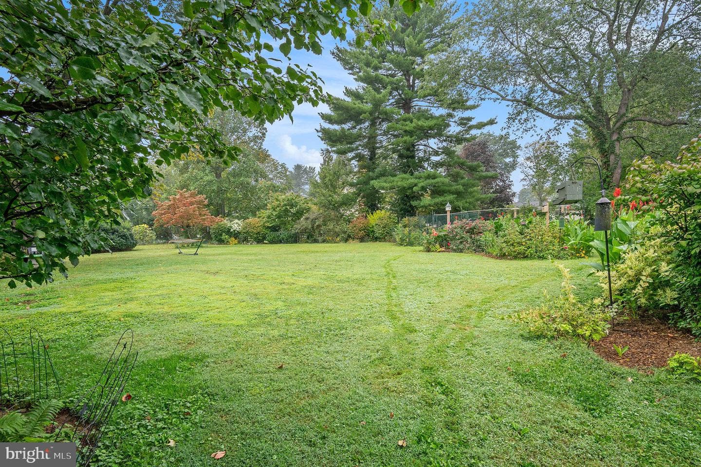 3 Carriage Way photo 40