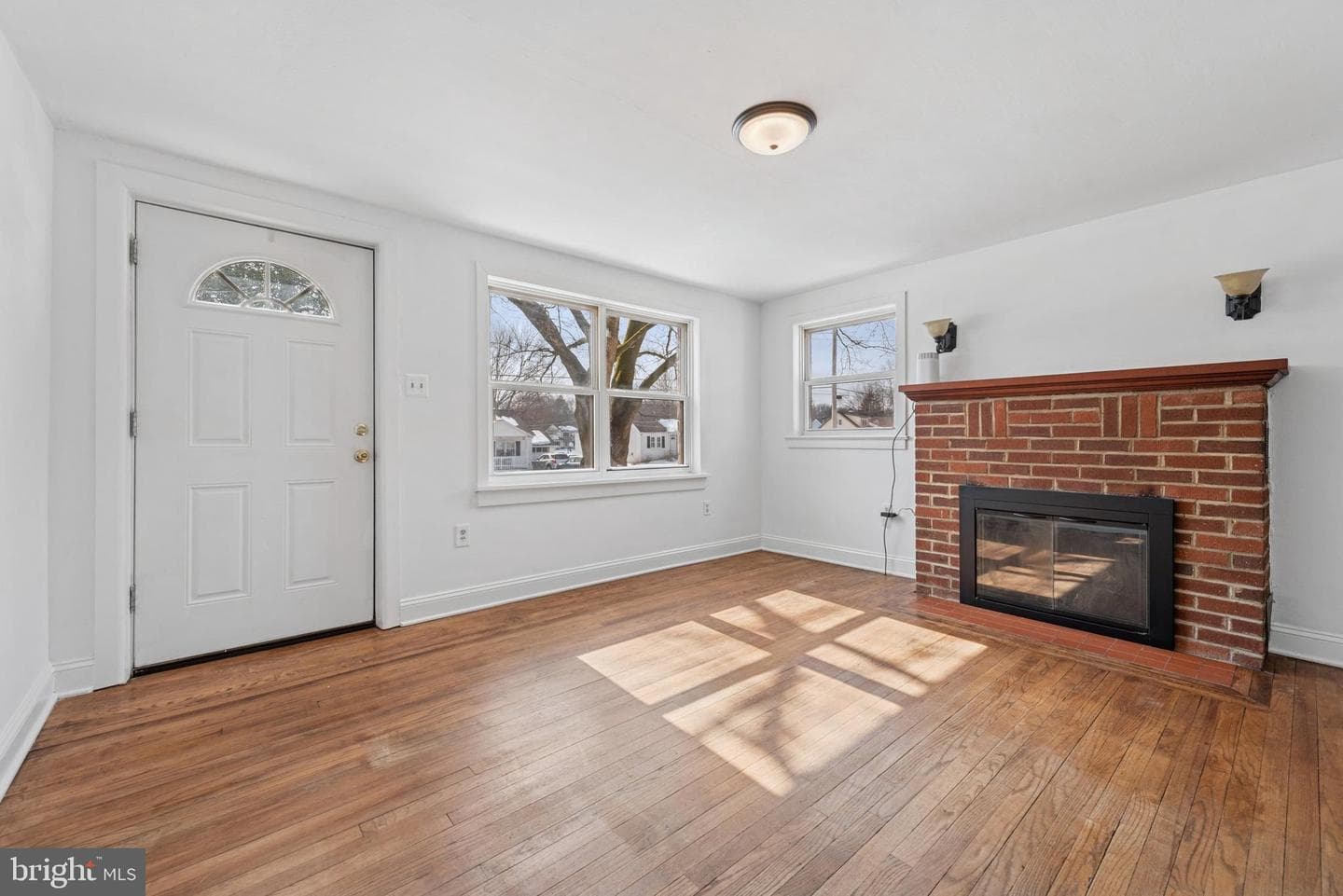 3805 Humpton Road photo 3
