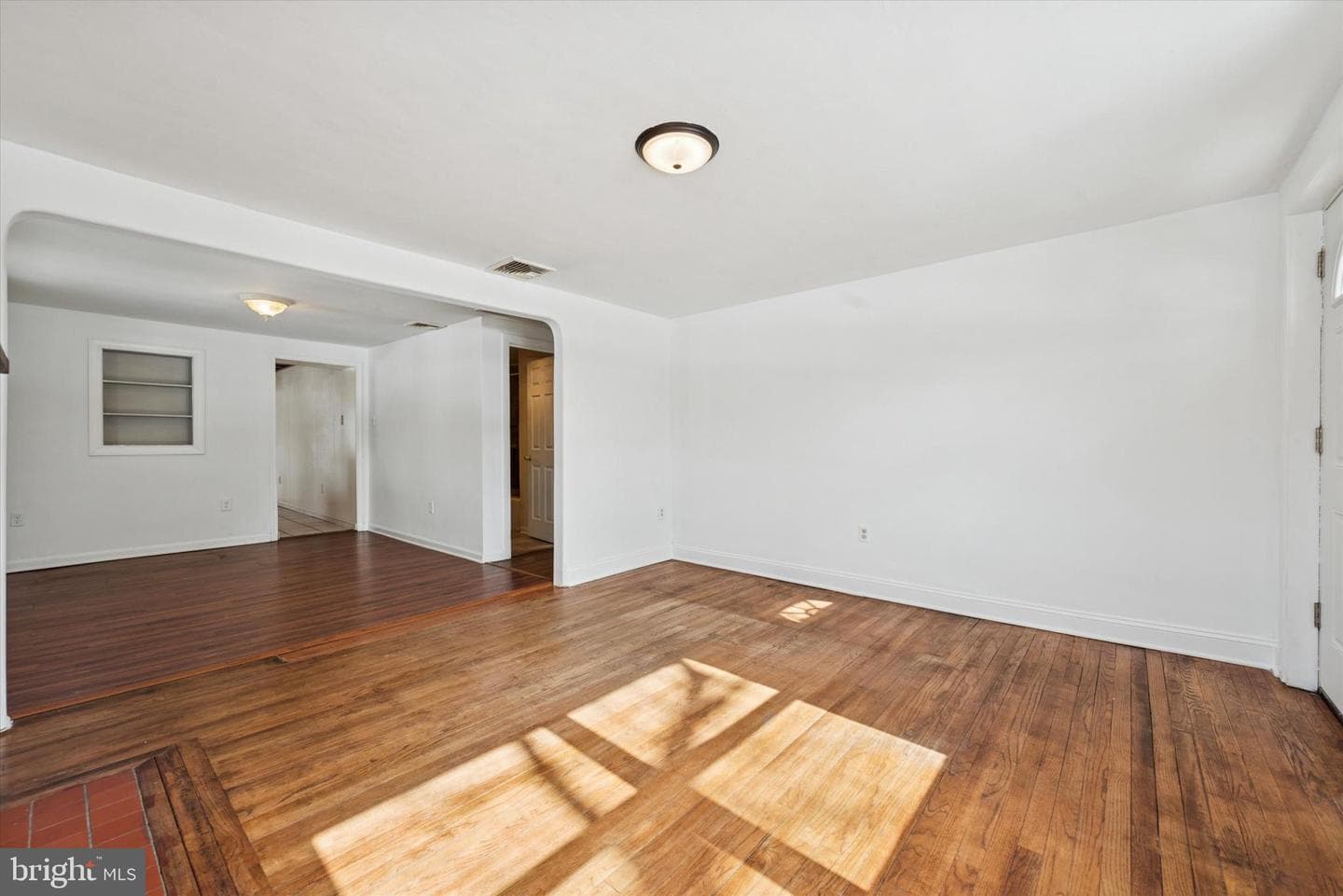 3805 Humpton Road photo 4