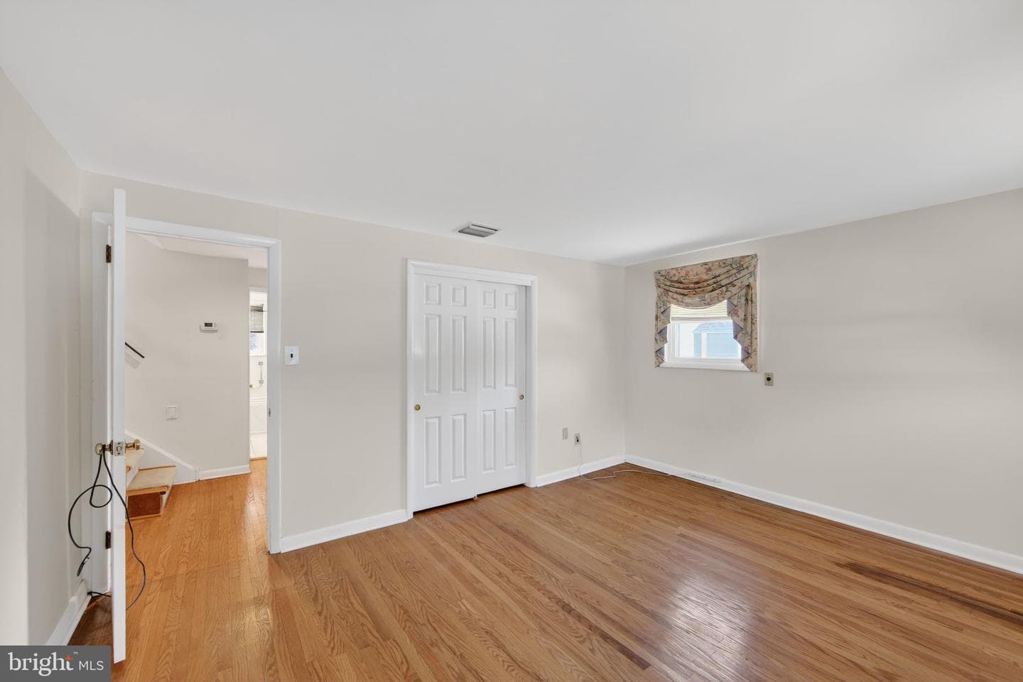 116 Spring Road photo 10