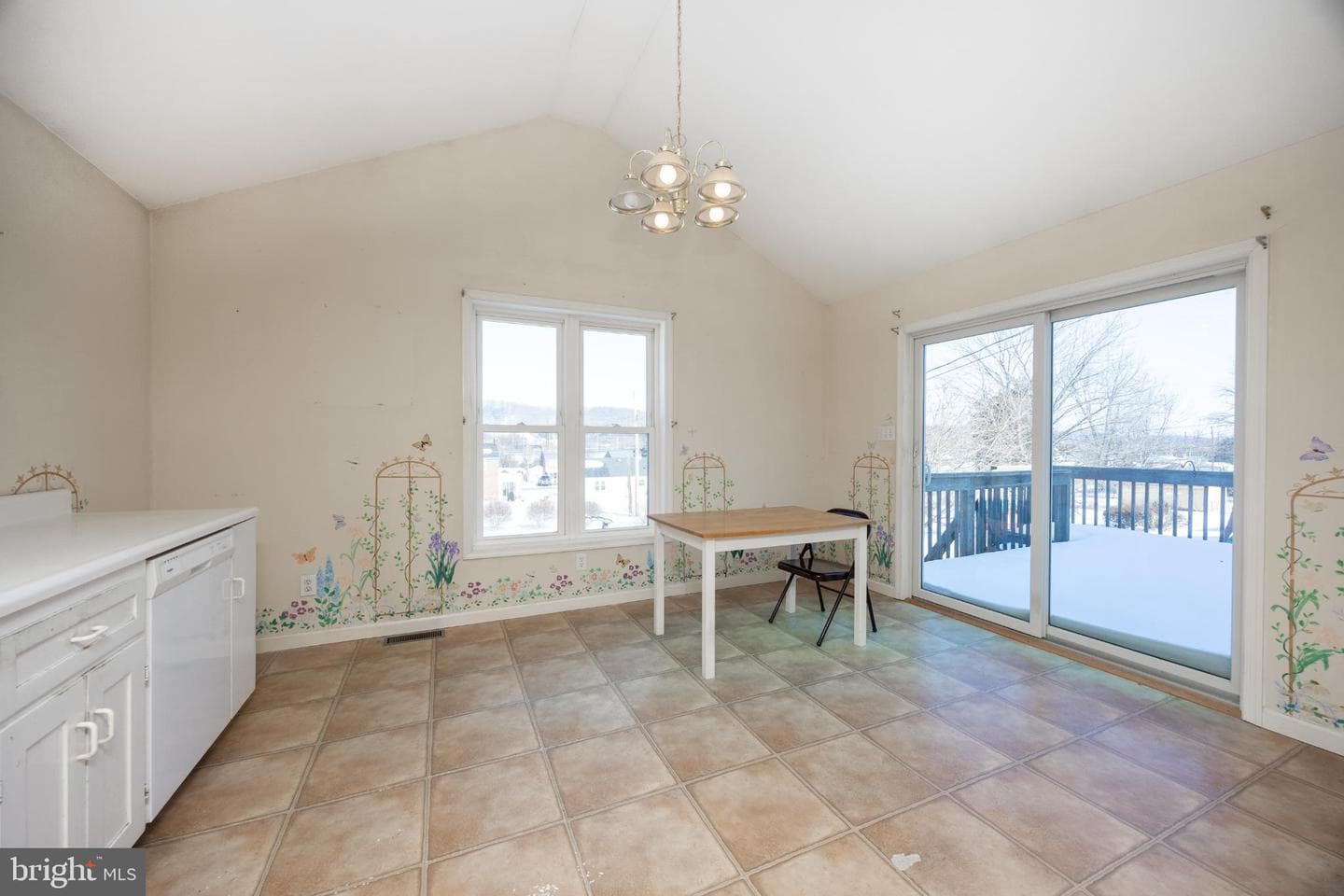 1507 Stirling Street photo 21