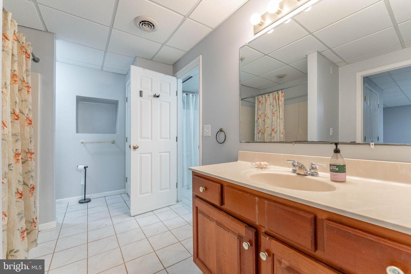 797 Tree Lane photo 94