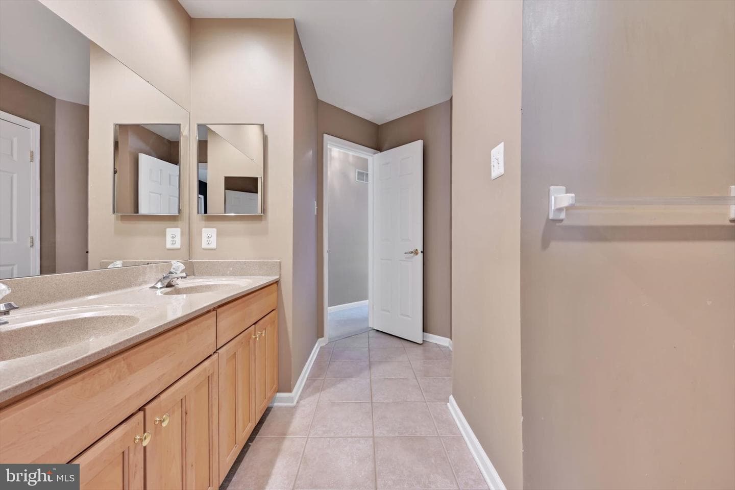 413 Partridgeberry Lane photo 32