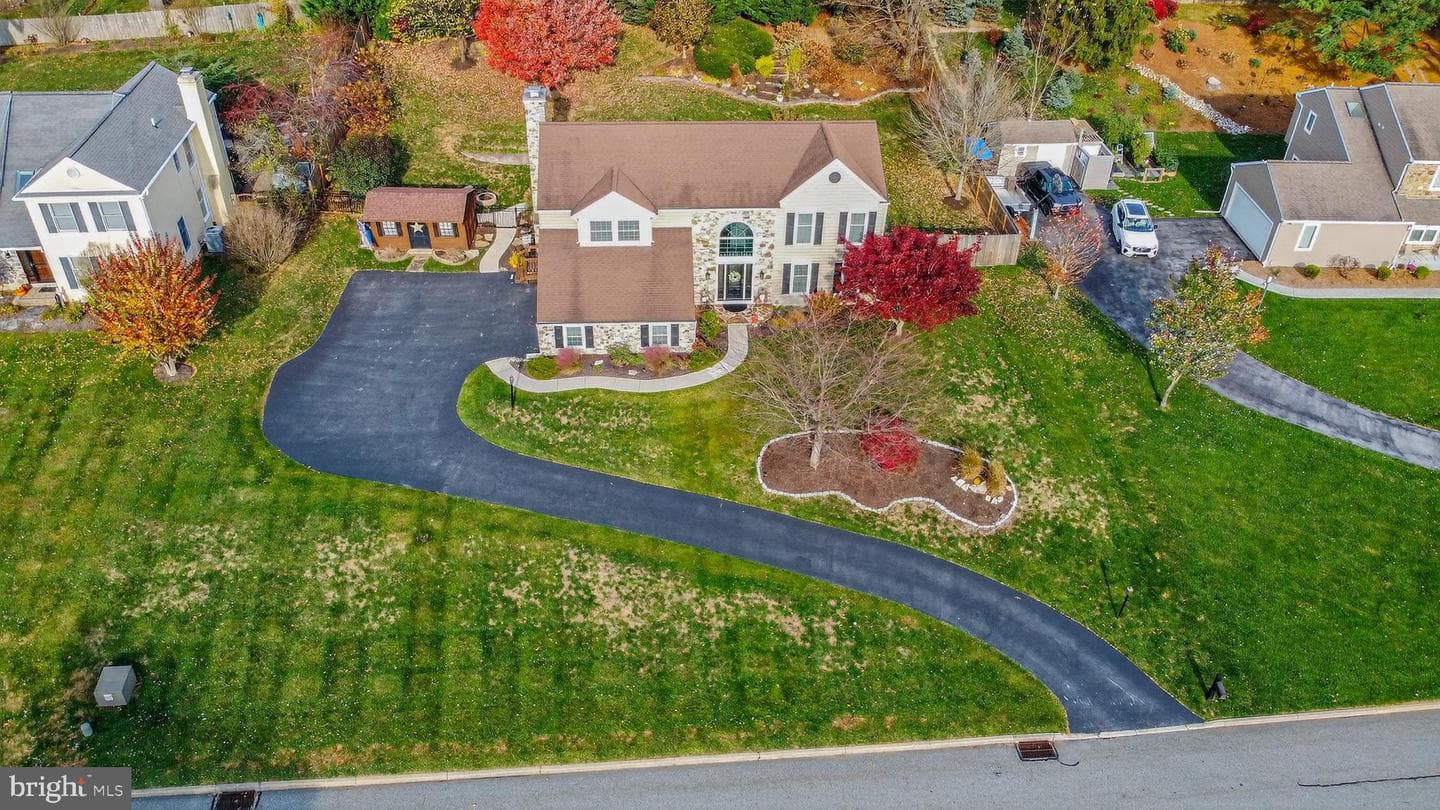 1215 Killington Circle photo 3