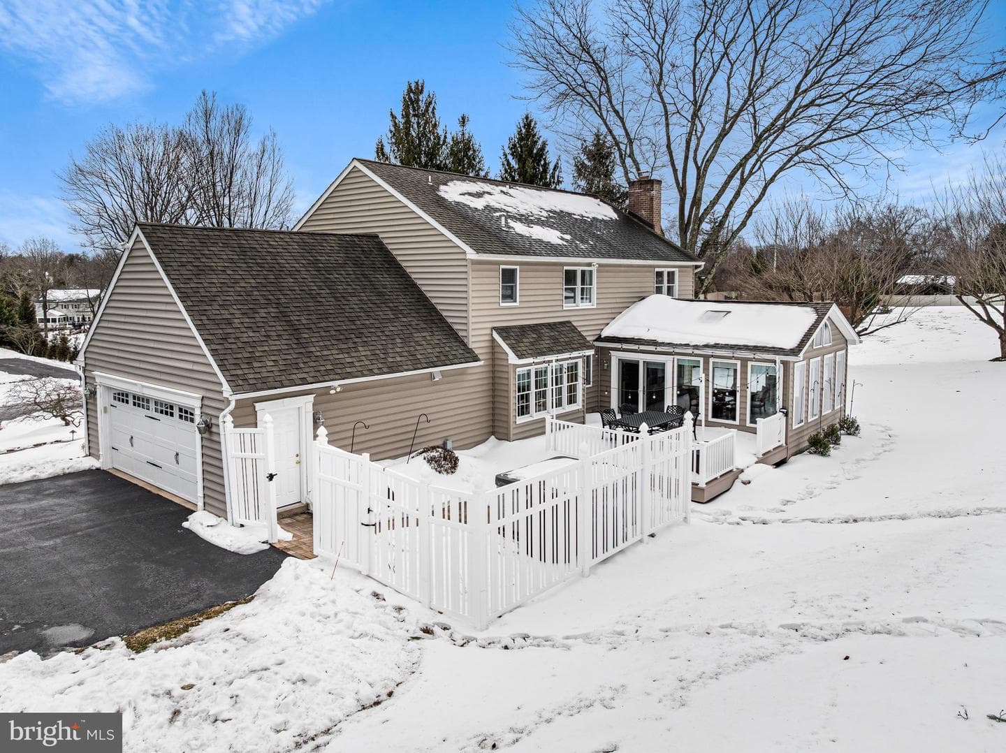 526 Beaumont Circle photo 35
