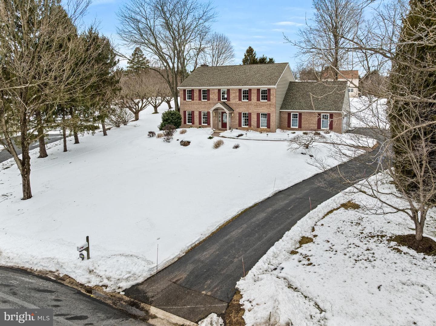 526 Beaumont Circle photo 36