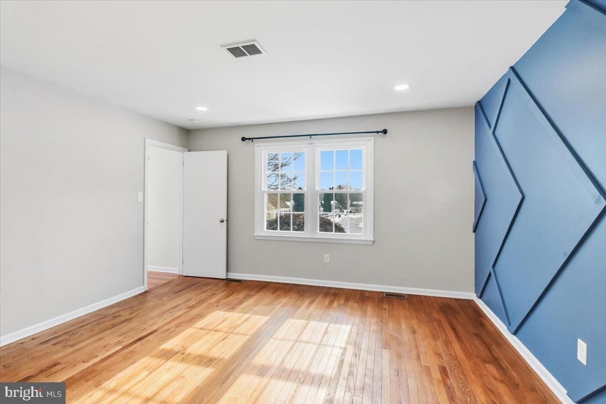 11 N Williamson Road photo 11