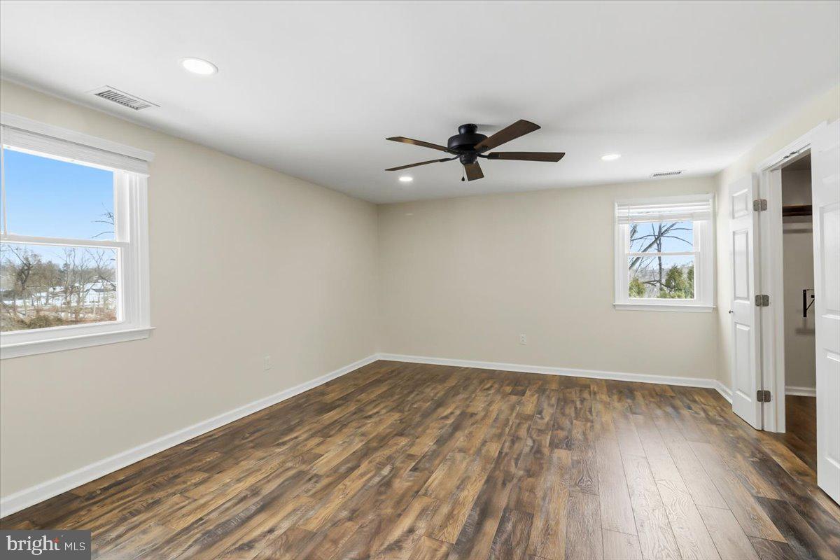 11 N Williamson Road photo 14
