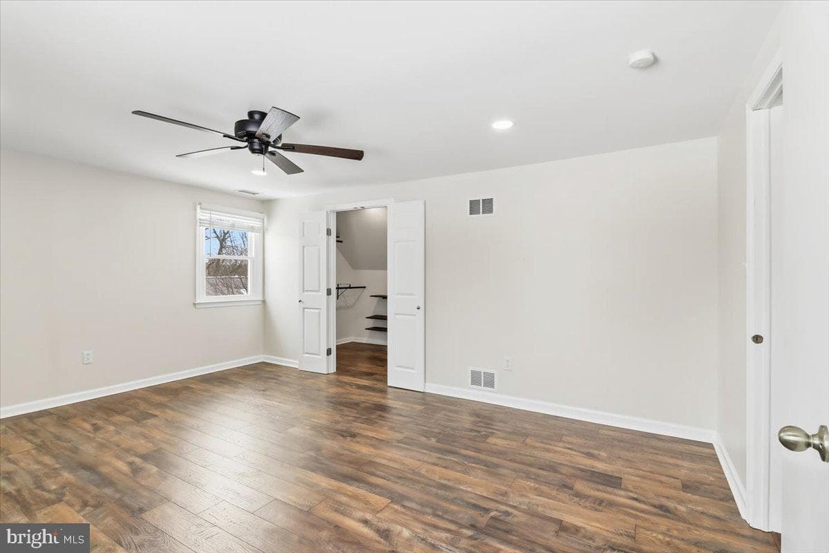 11 N Williamson Road photo 15