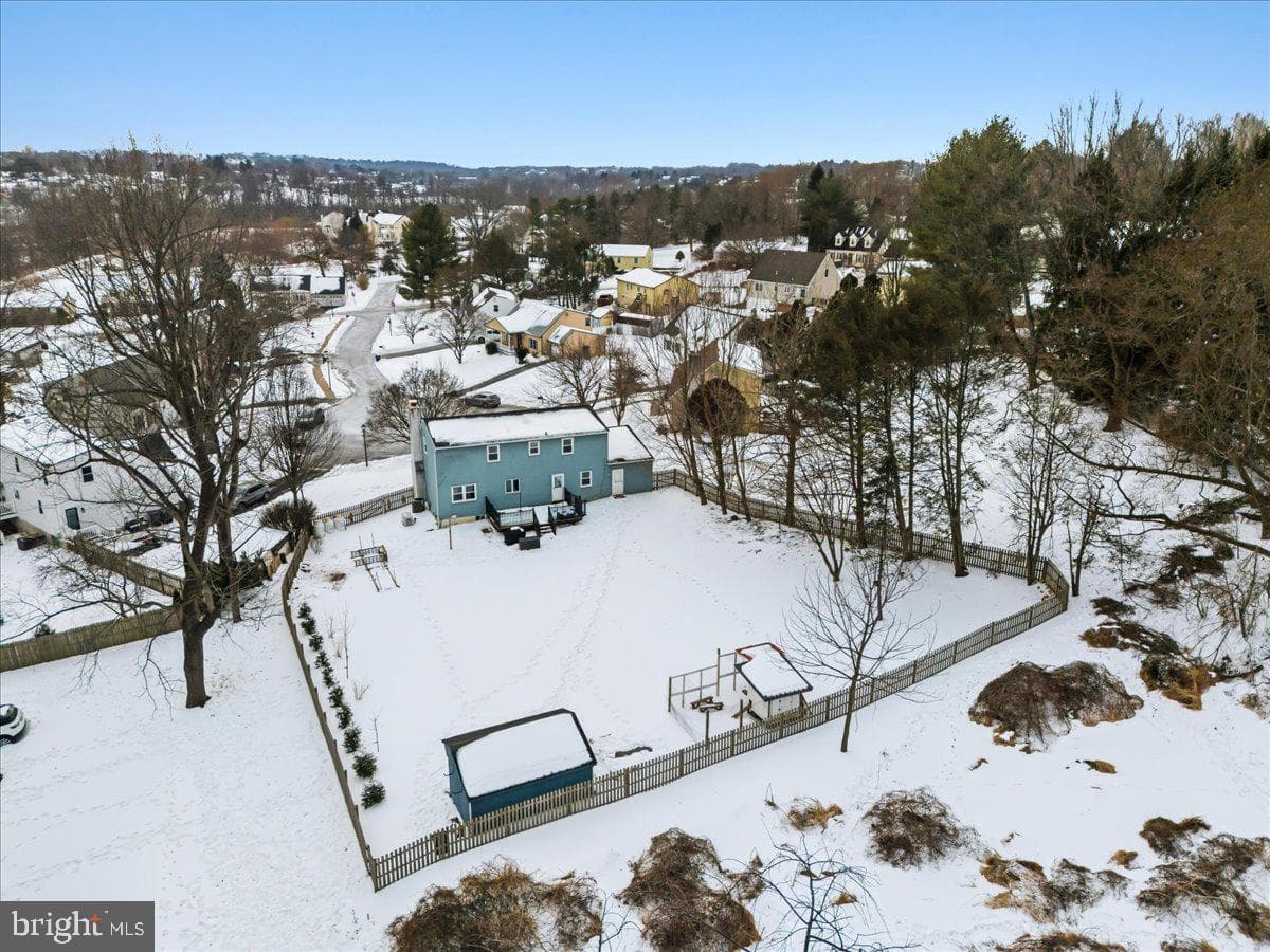 11 N Williamson Road photo 30