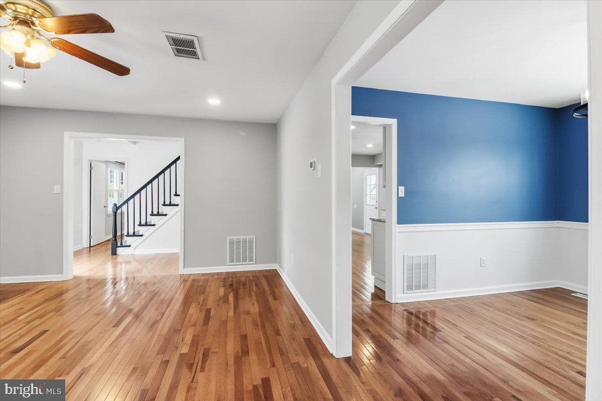 11 N Williamson Road photo 7