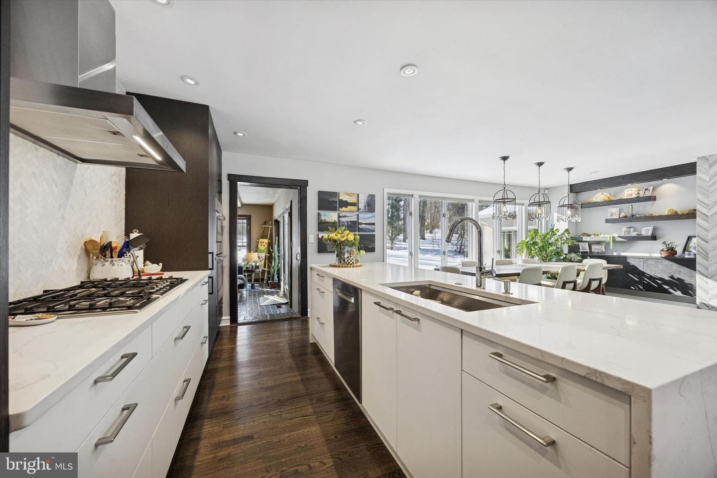 211 Deepdale Road photo 15