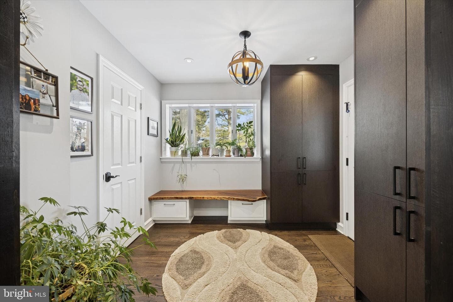 211 Deepdale Road photo 17