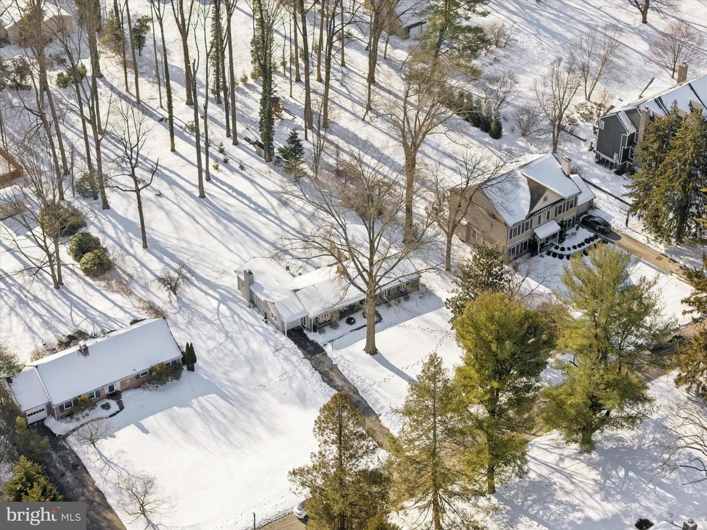 211 Deepdale Road photo 33