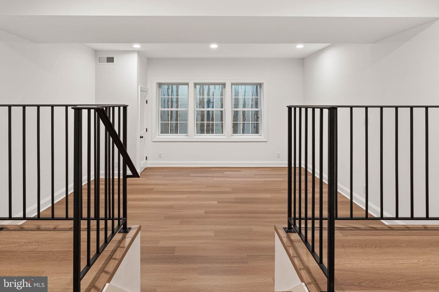 709 Newtown Road photo 66