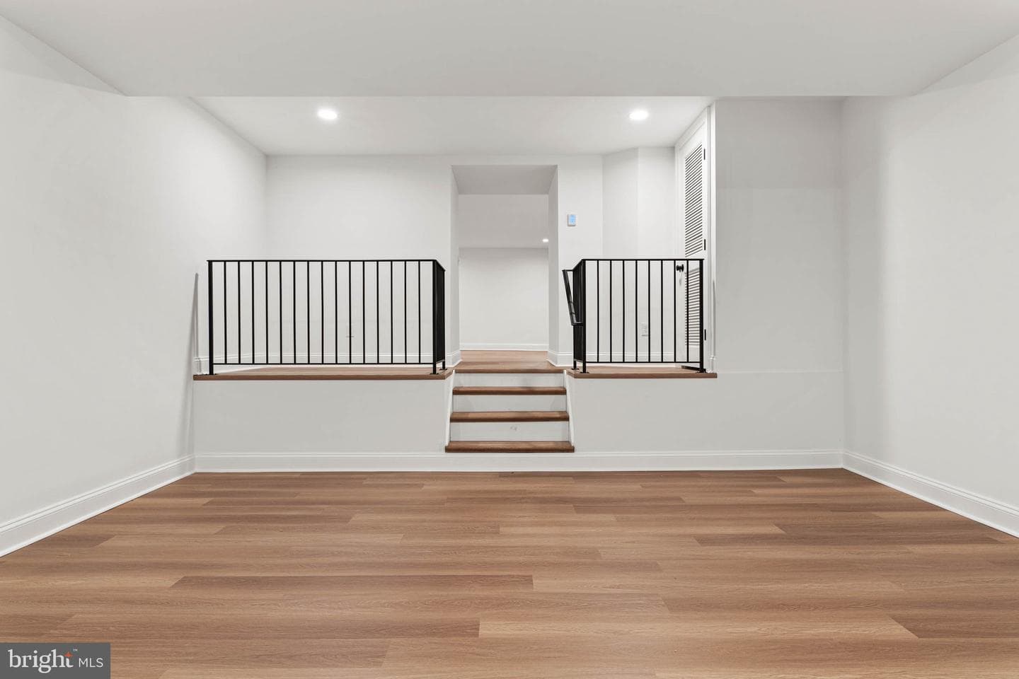 709 Newtown Road photo 67