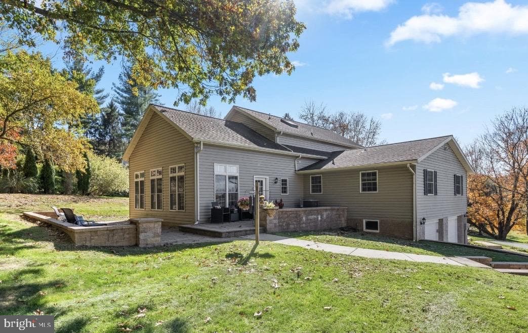 7 Richard Wilson Dr, Coatesville