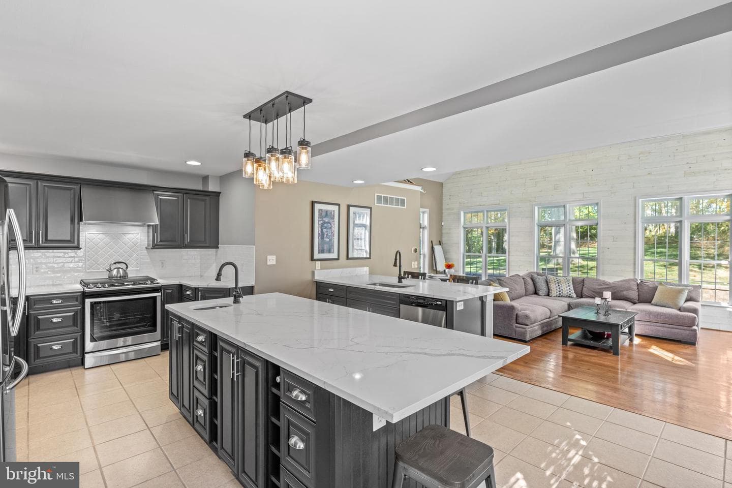 7 Richard Wilson Dr photo 8