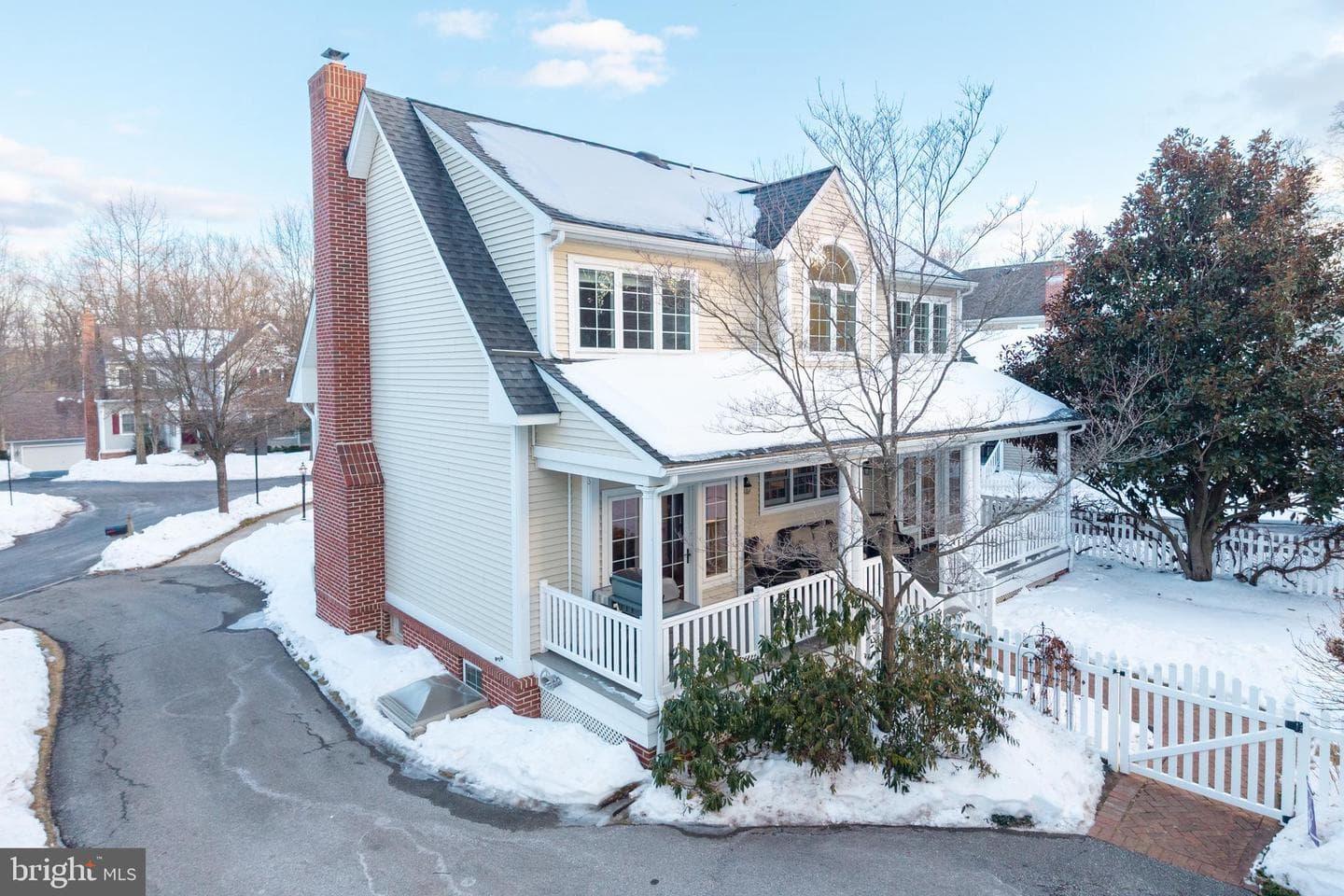 956 Pinehurst Drive photo 49