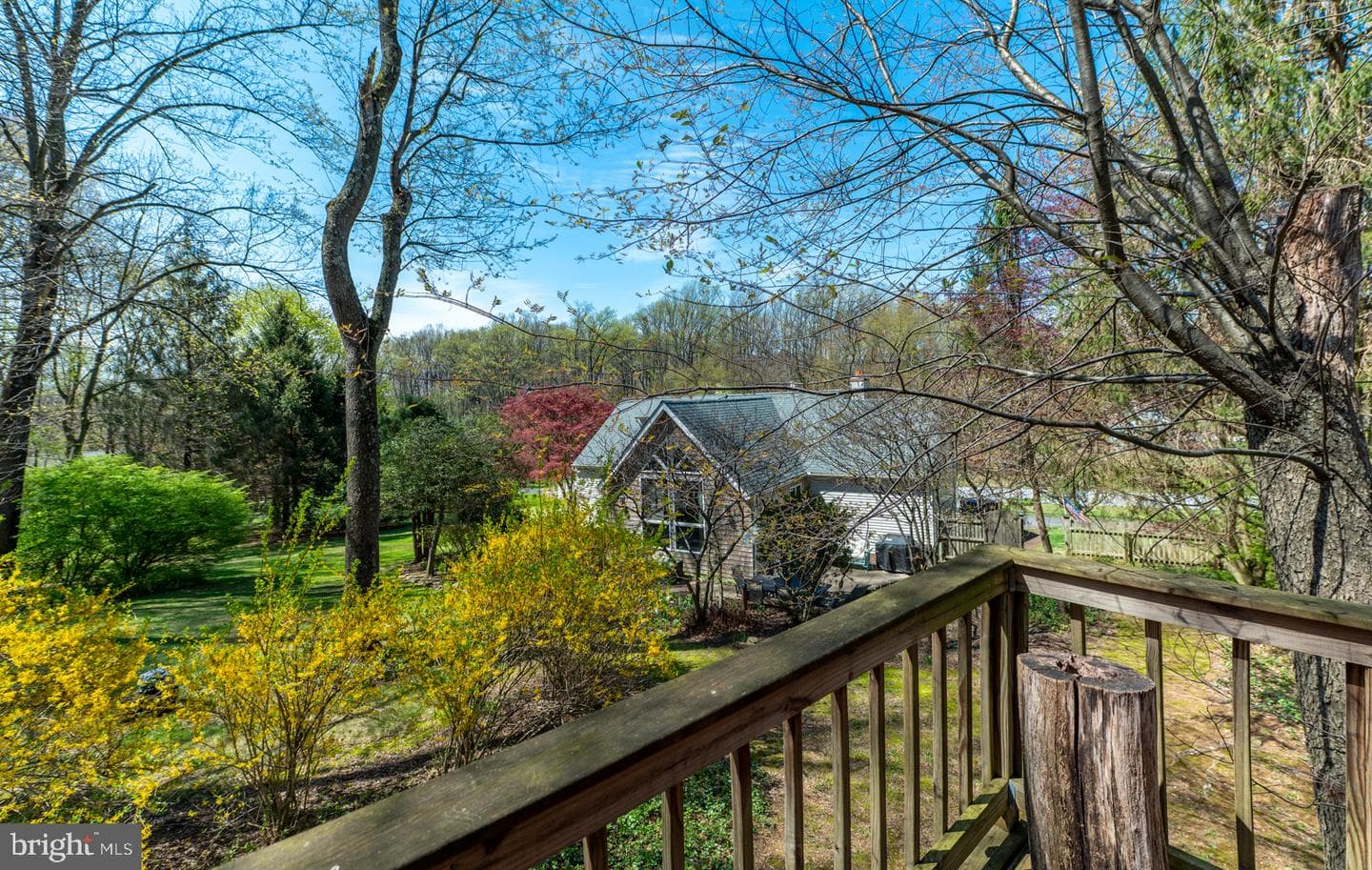 124 Columbia Drive photo 32
