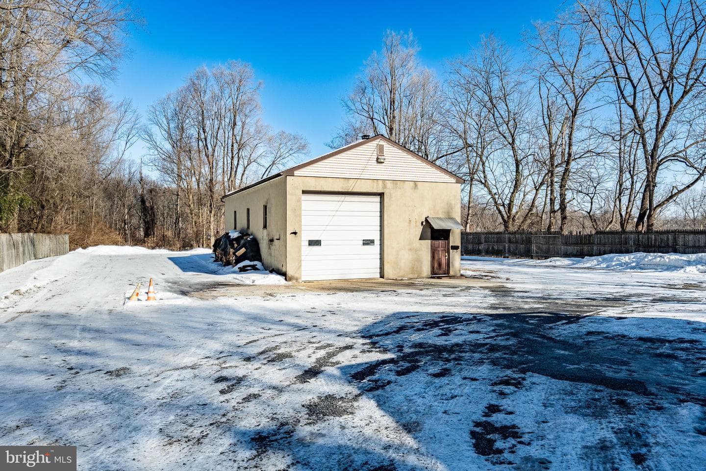 121 W Boot Road photo 3