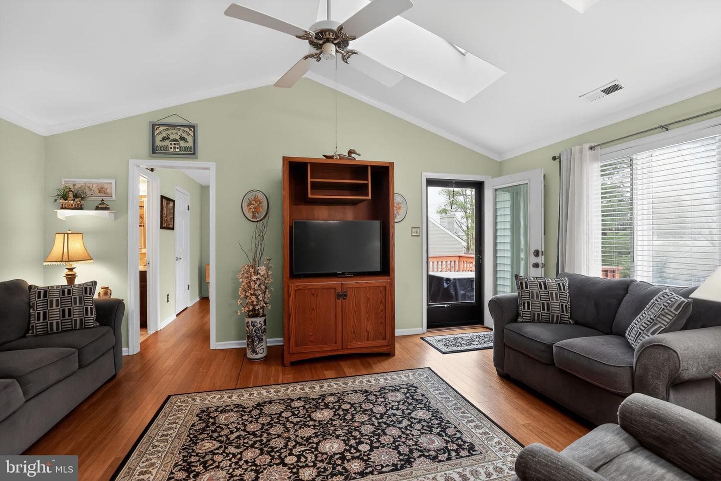 838 Jefferson Way #838 photo 8