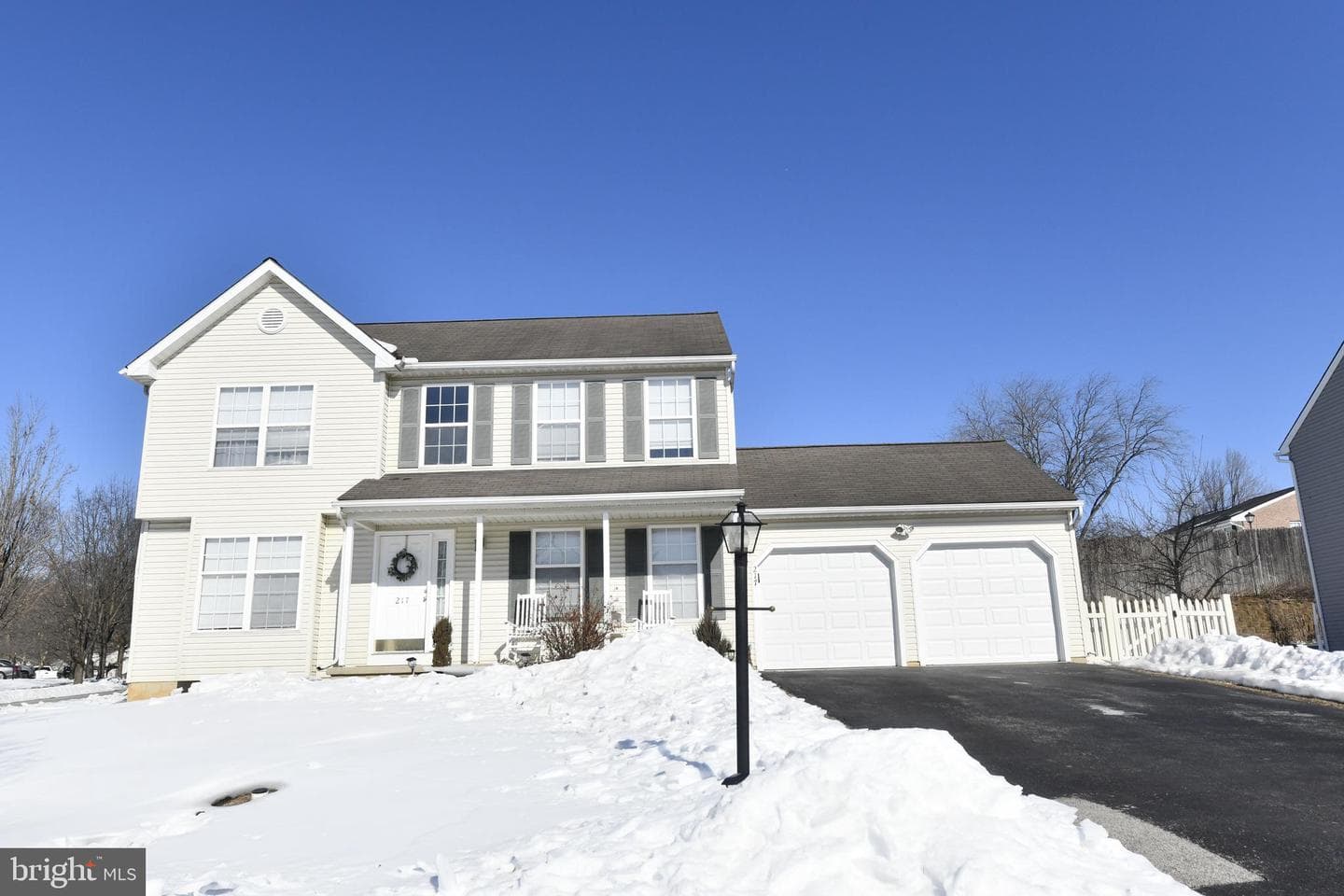 217 Turnberry Drive photo 2
