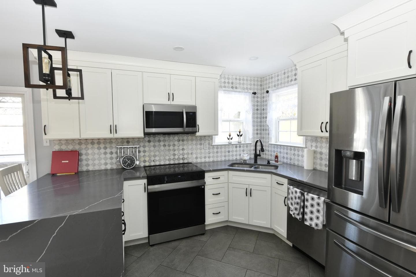 217 Turnberry Drive photo 9