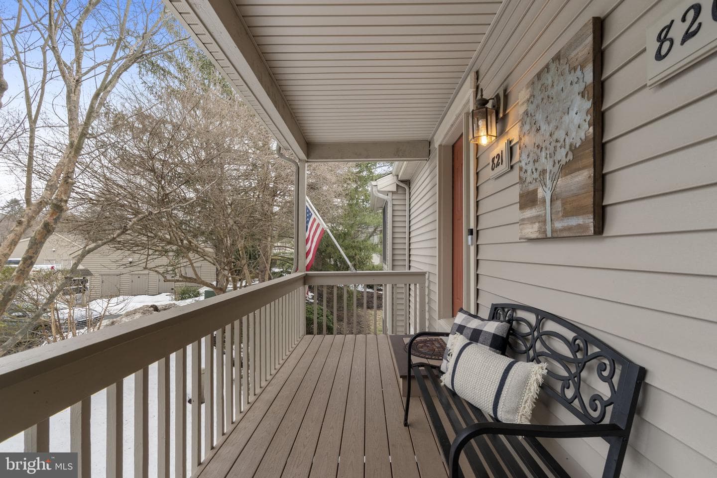 821 Jefferson Way #821 photo 2