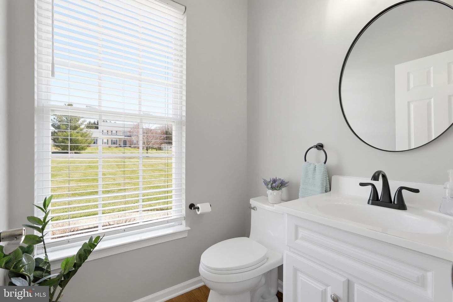 105 Preston Road photo 8