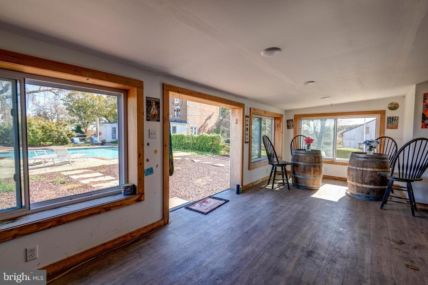 845 Waterway Road photo 55