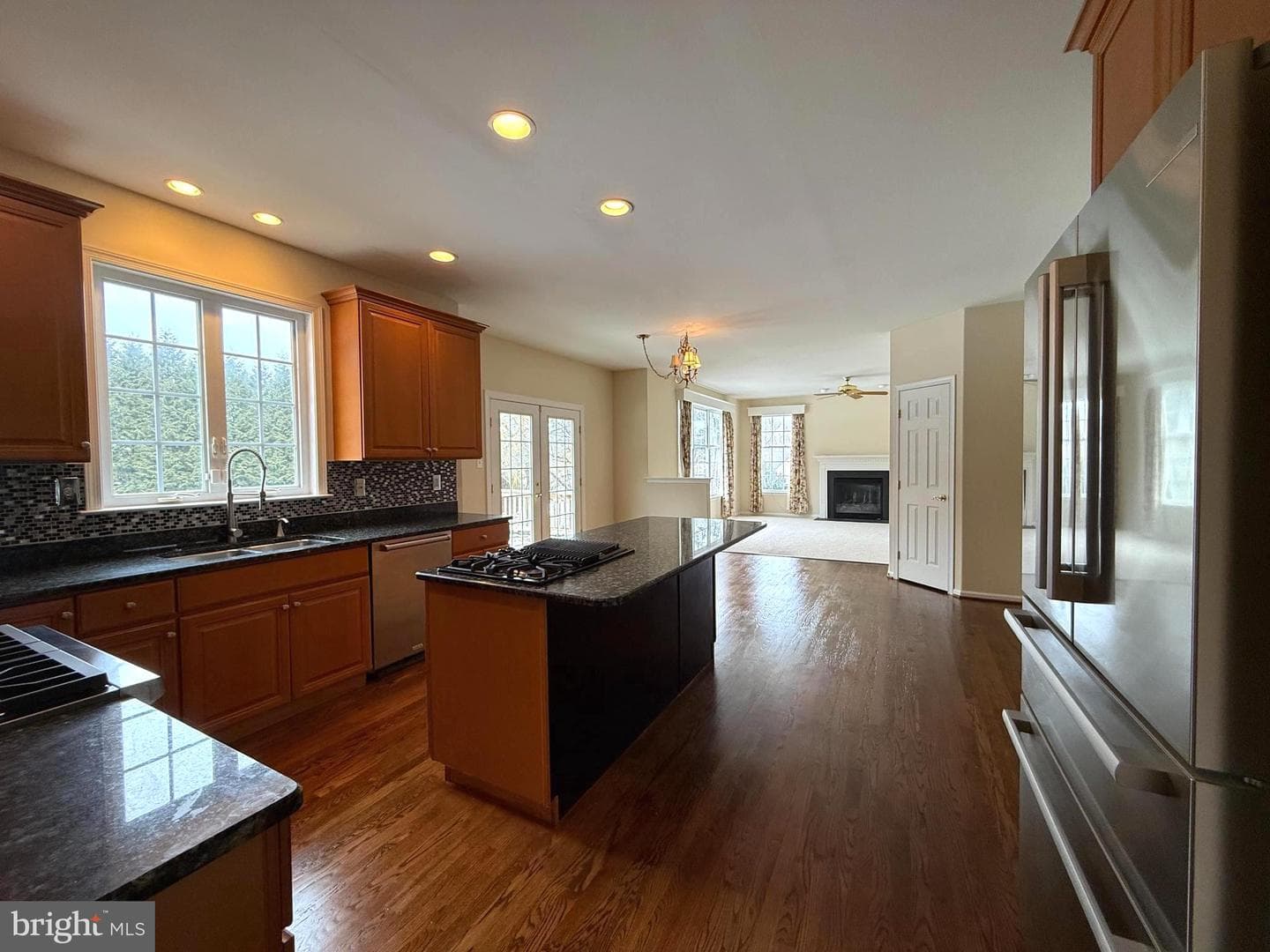 27 Mccormick Way photo 34