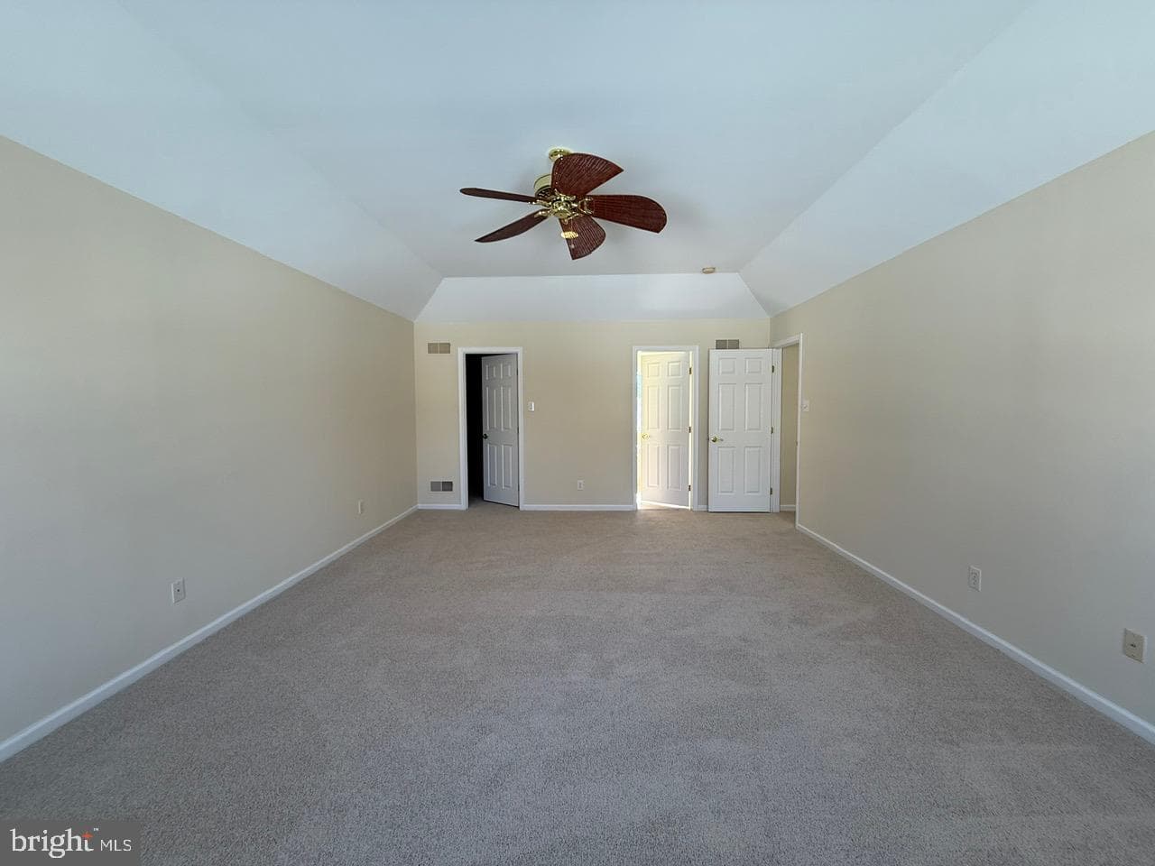 27 Mccormick Way photo 41