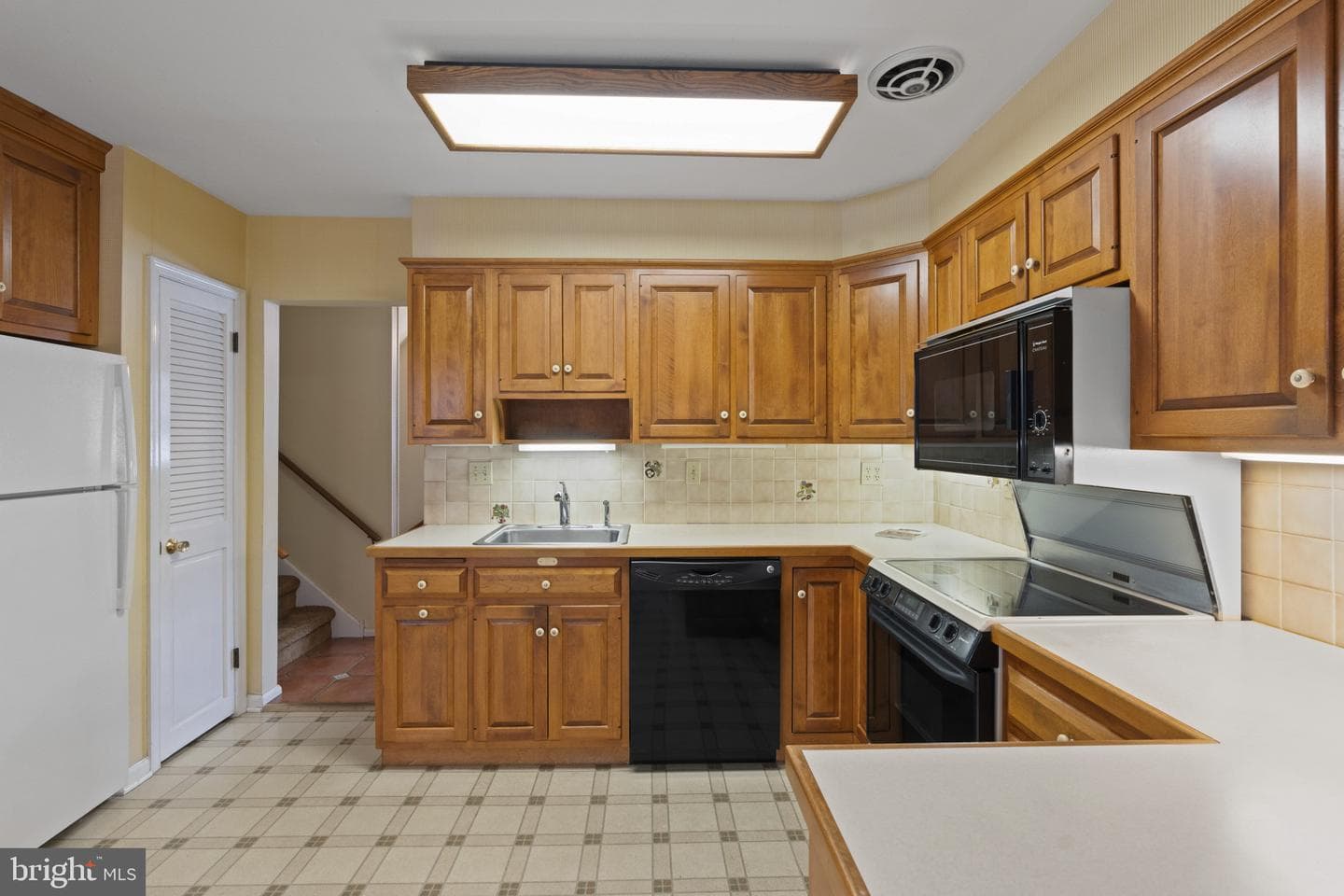 1627 Williams Way photo 14
