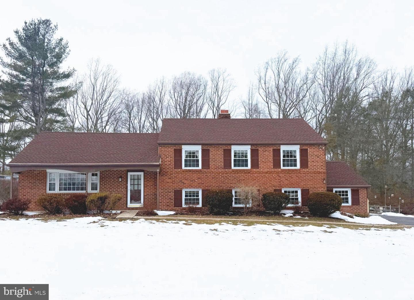 1627 Williams Way photo 2