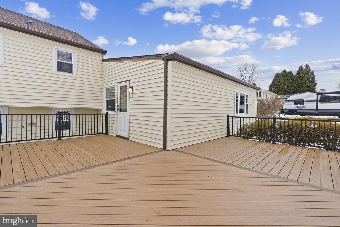 1627 Williams Way photo 6