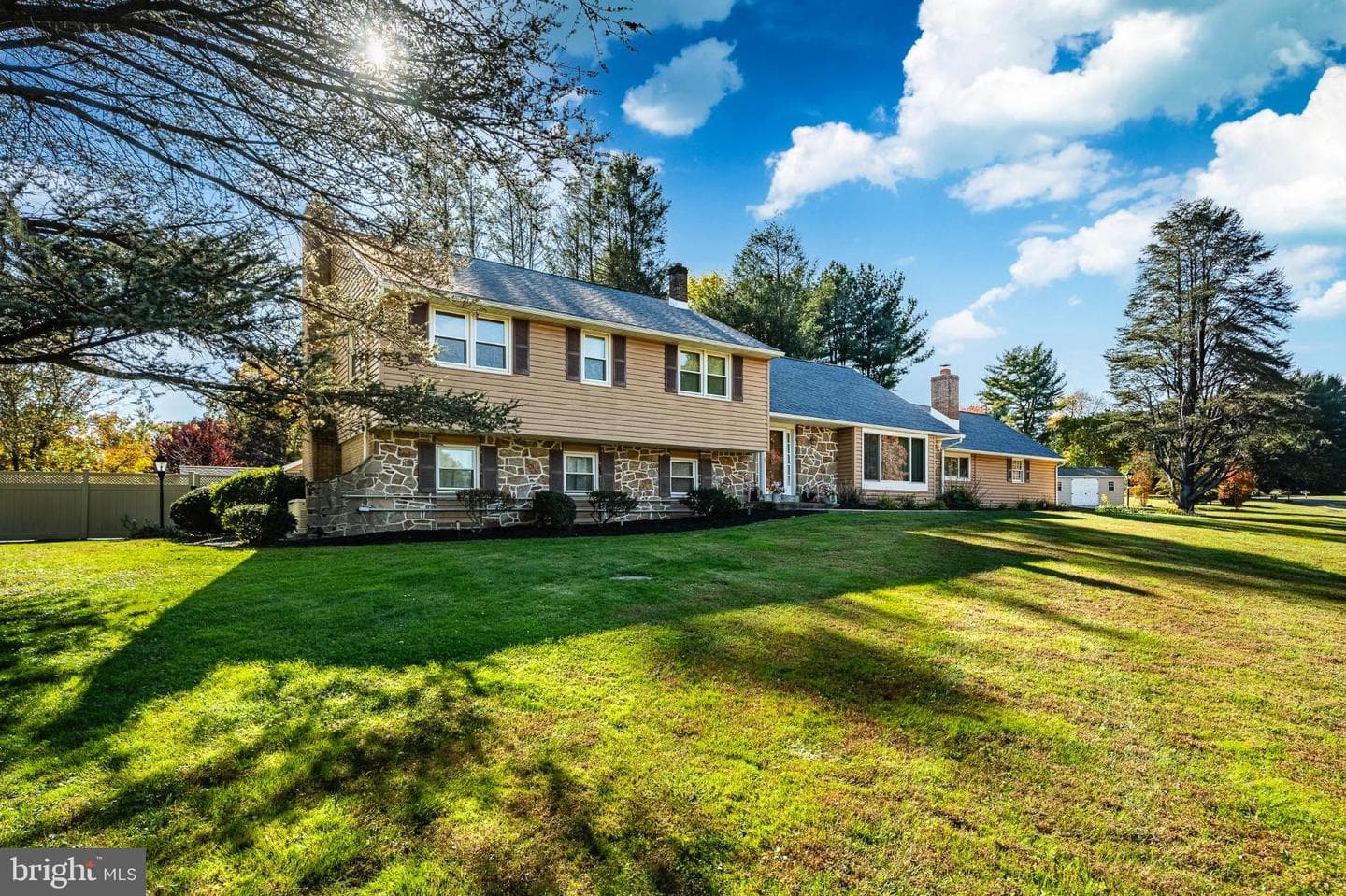 316 Maple Drive photo 2